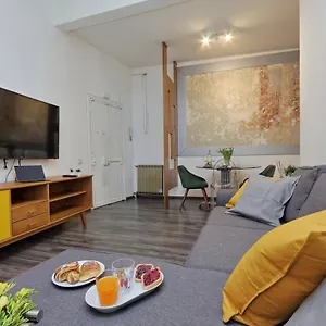 Urbana Delicious Flat Rome